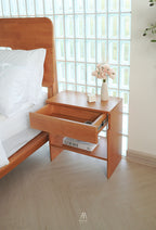 Reina Side Table