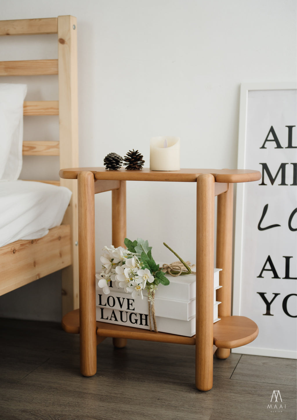 Chisai Side Table