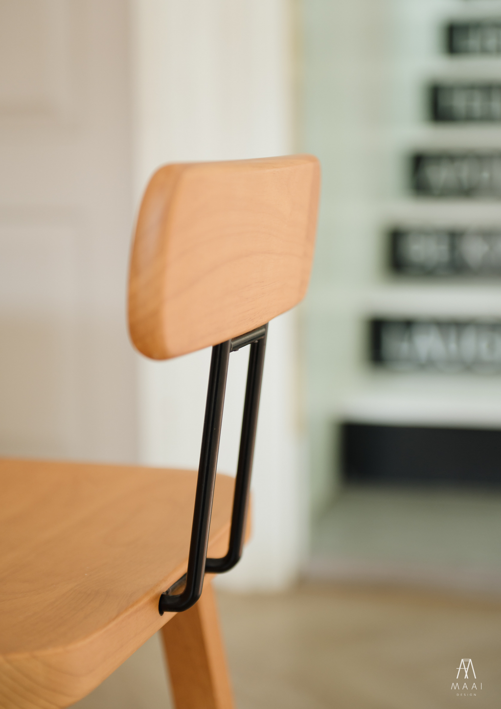 Mazeru Stool
