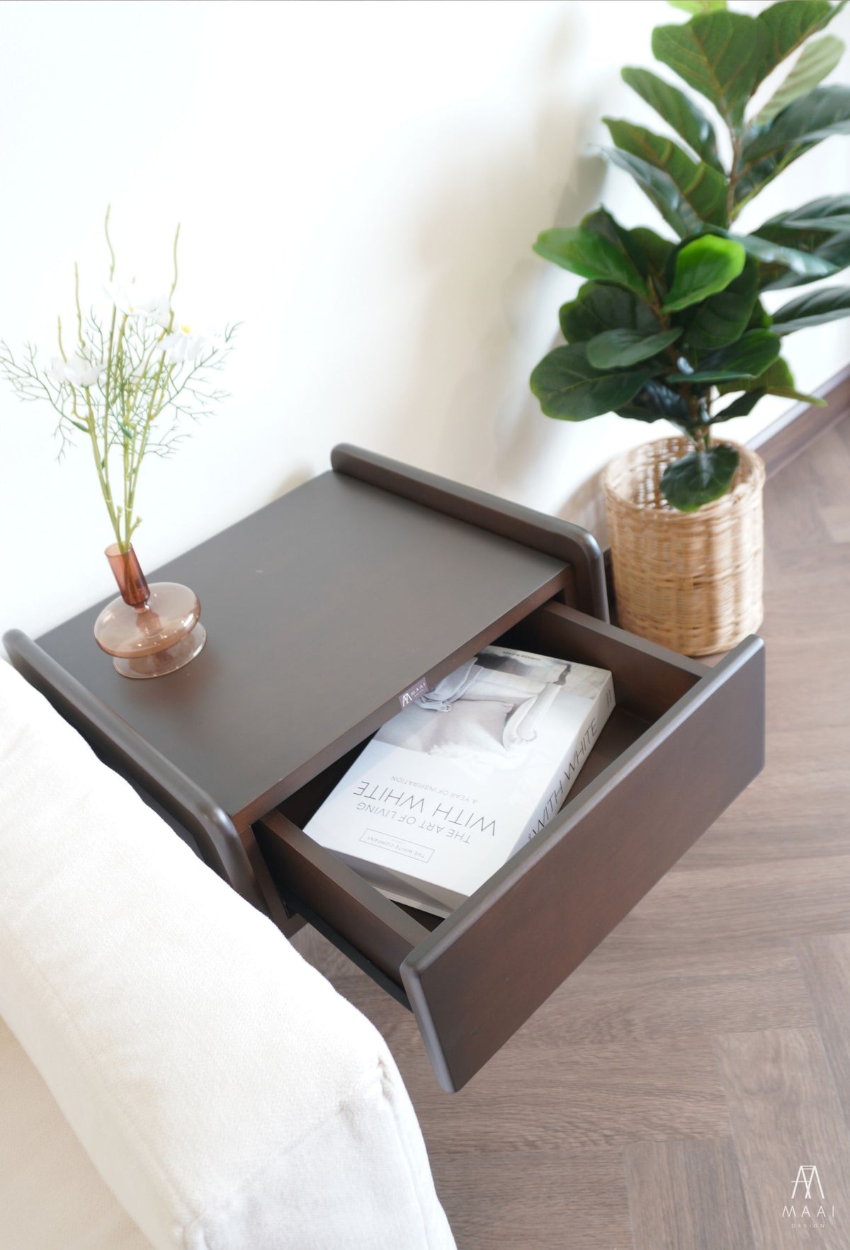 Uchu Side Table