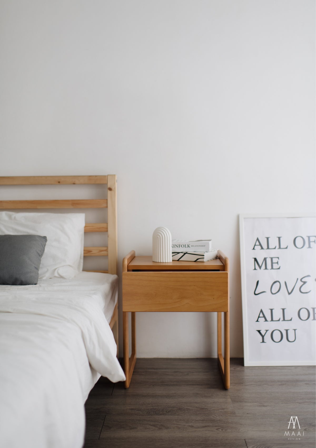 Uchu Side Table