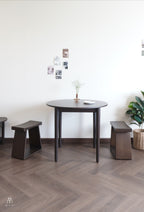 Maru Table