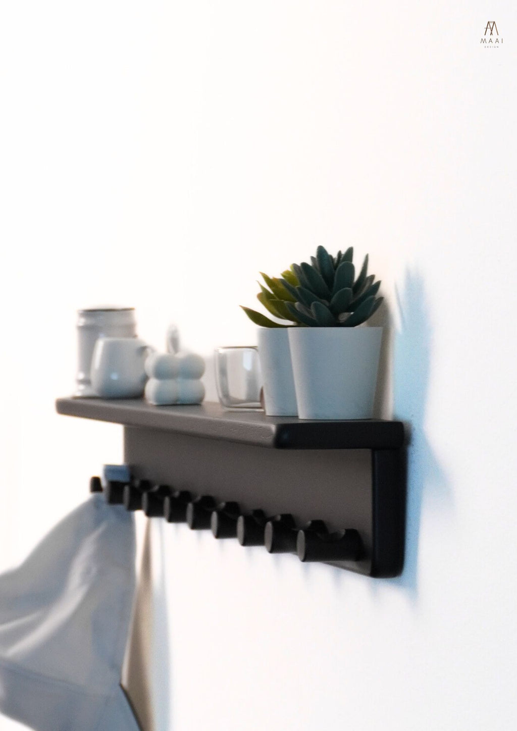 Sagaru Hanger