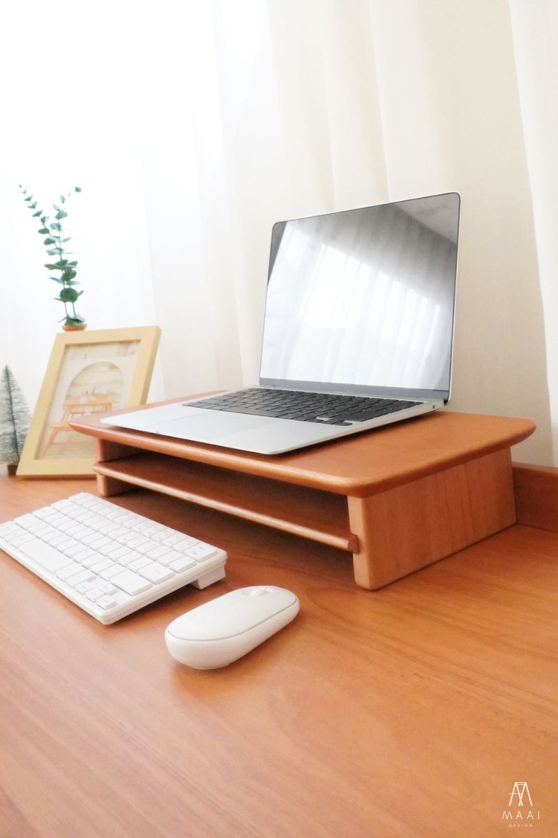 Petite Shelf