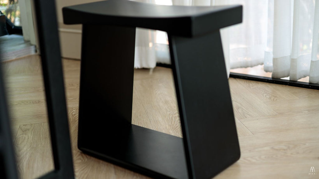 Bull Stool