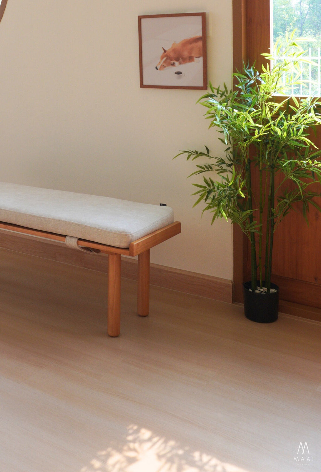 Kira Bench