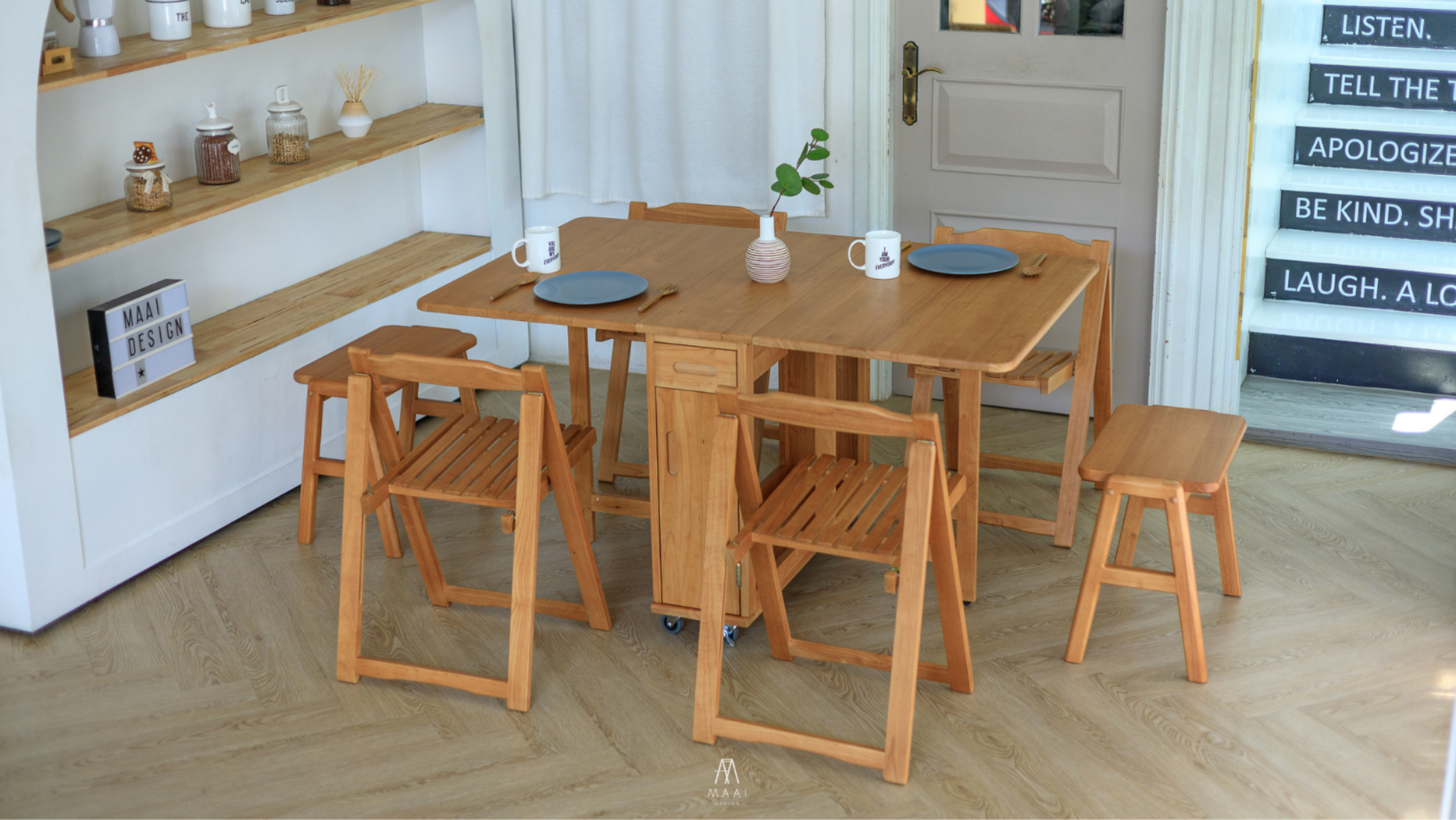 Butterfly Table Set Secondary image