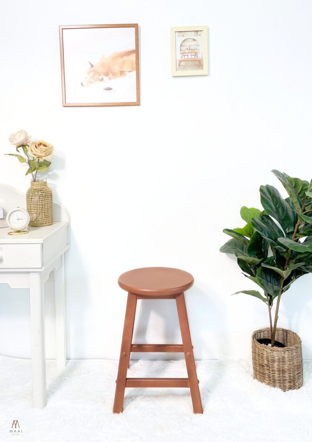 Gom Stool