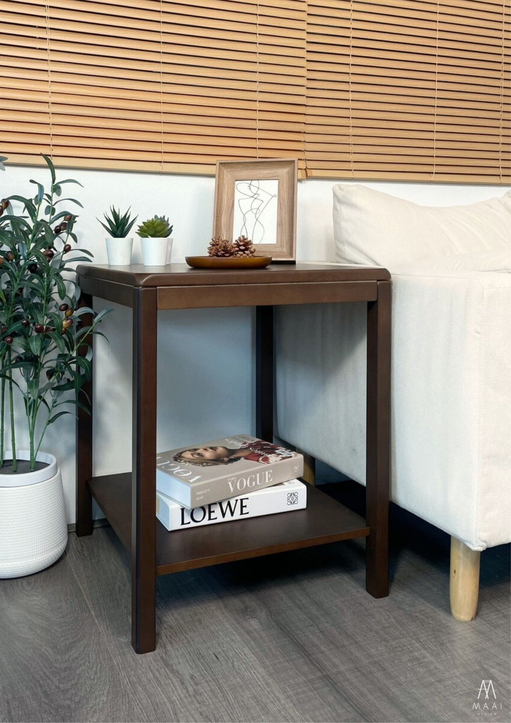 Daburu Table