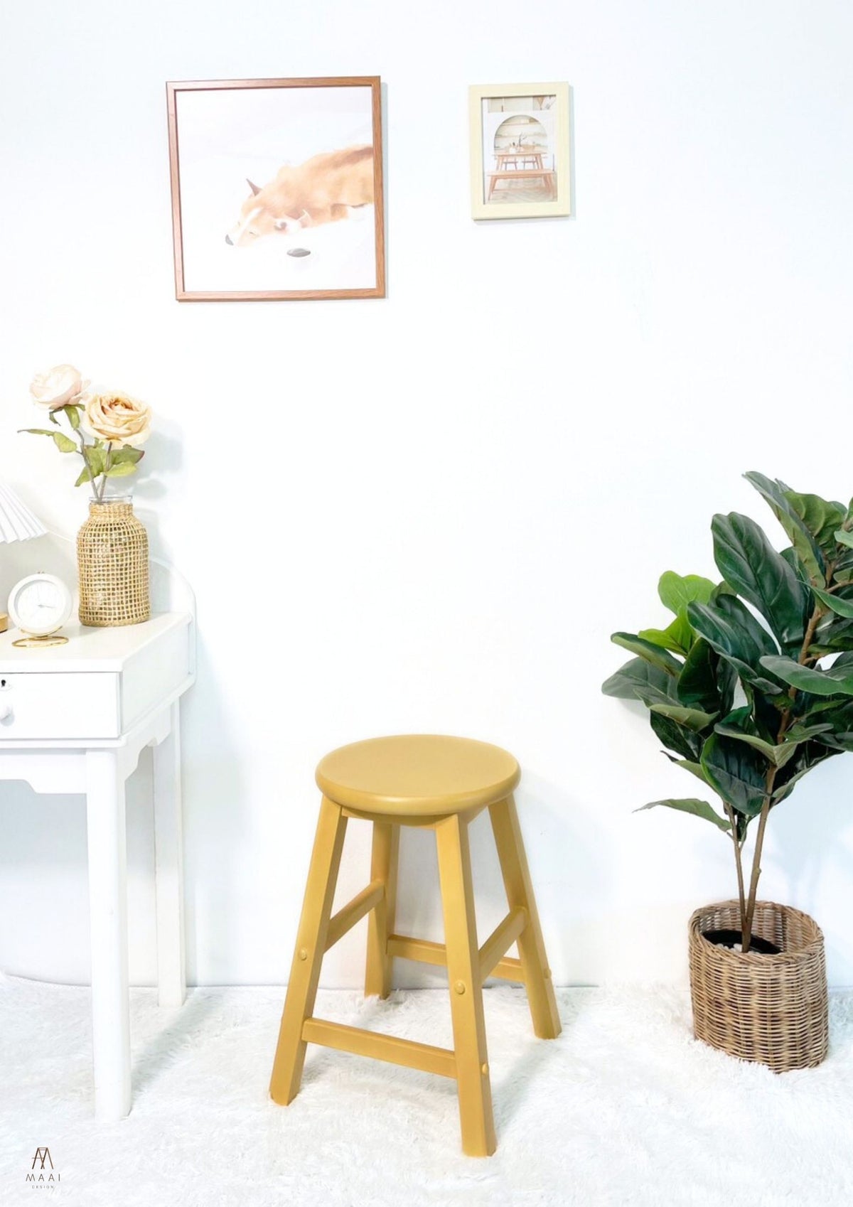 Gom Stool