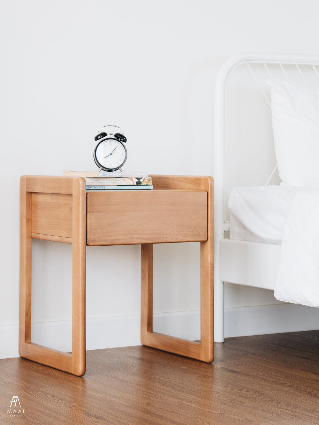 Uchu Side Table