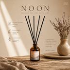 Reed Diffuser กลิ่น NOON บนโต๊ะไม้