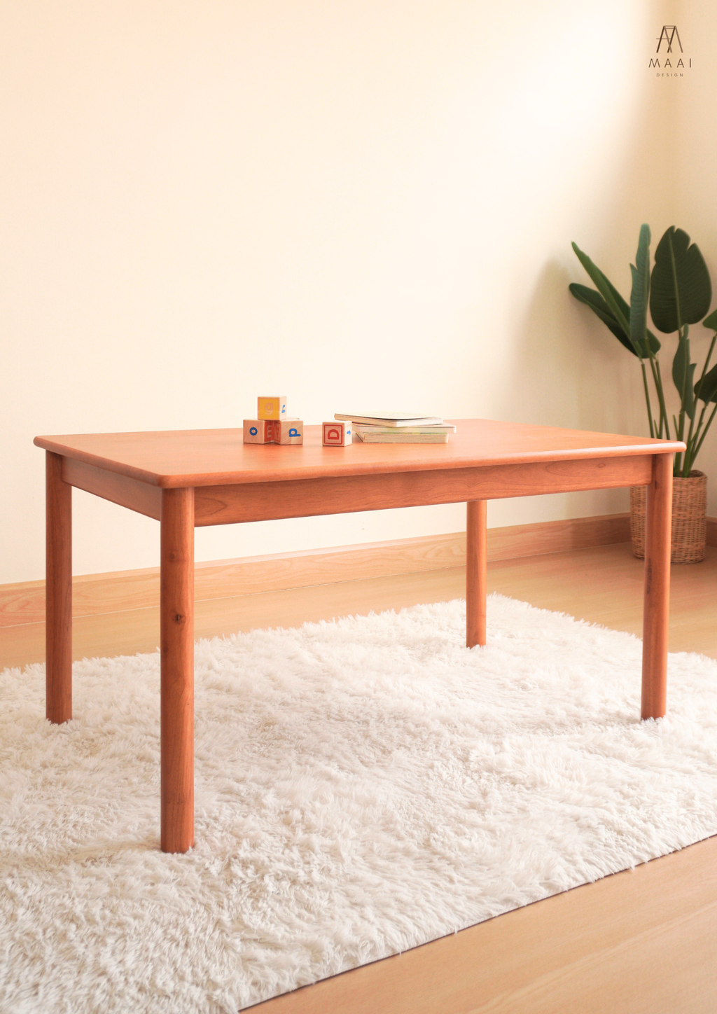 Yuna Table